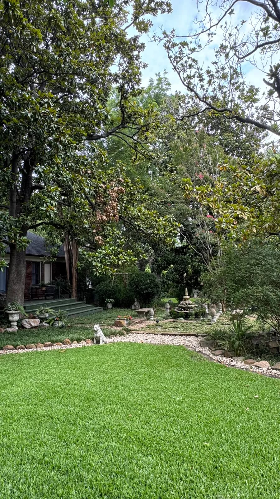Yard of the Month garden