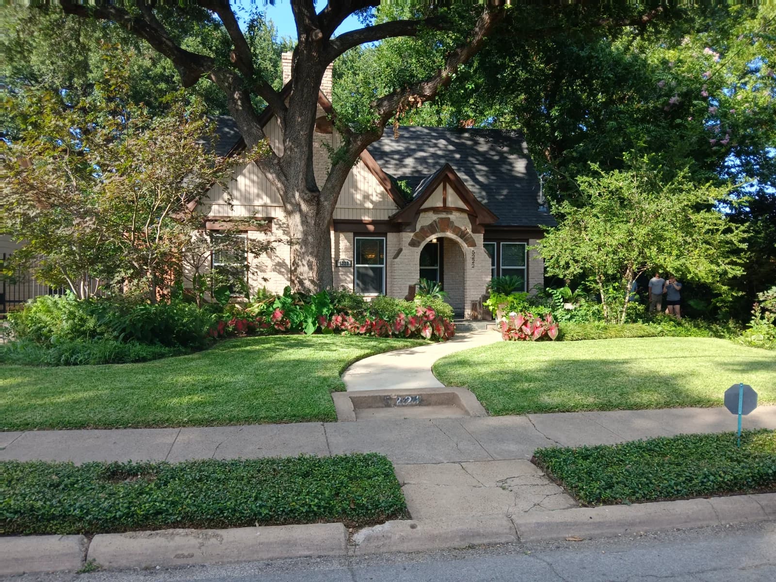 Yard of the Month at 5222 Maple Springs Blvd